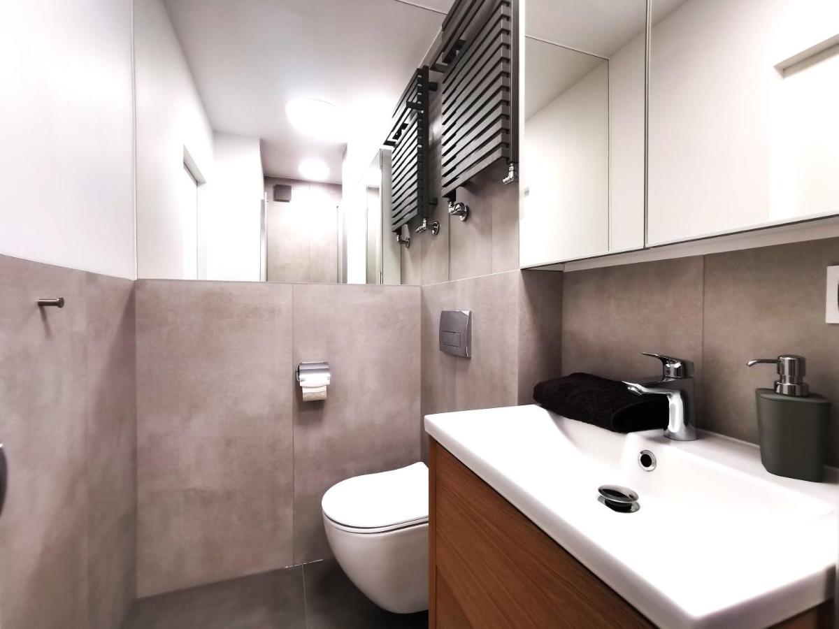 Haukego-bosaka Apartment~self Check-in 24h * Breslau
